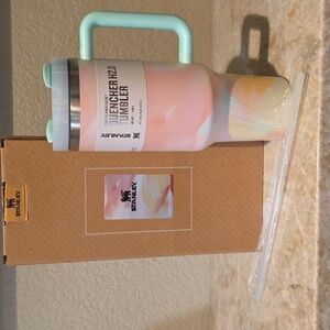 Stanley 40 oz. Flowstate Tumbler